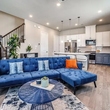 Beautiful 3 Story Luxury Home Close To The Fun!